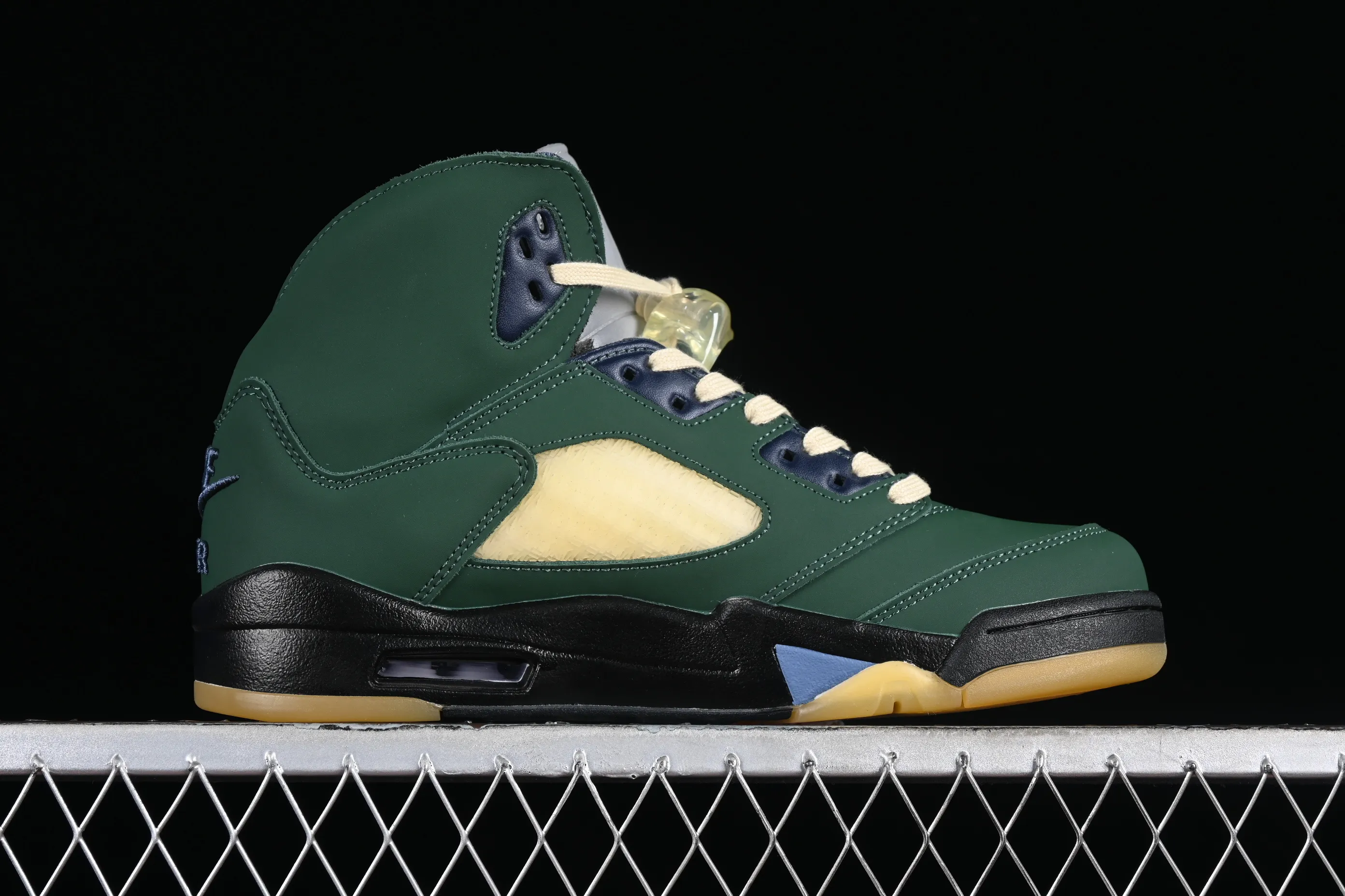 All categories Air Jordan Jordan series basketball shoes Air Jordan 5 Air Jordan 5 SE "Craft Light Orewood Brown" AJ5 Joe 5 Agate Green FZ5758-003